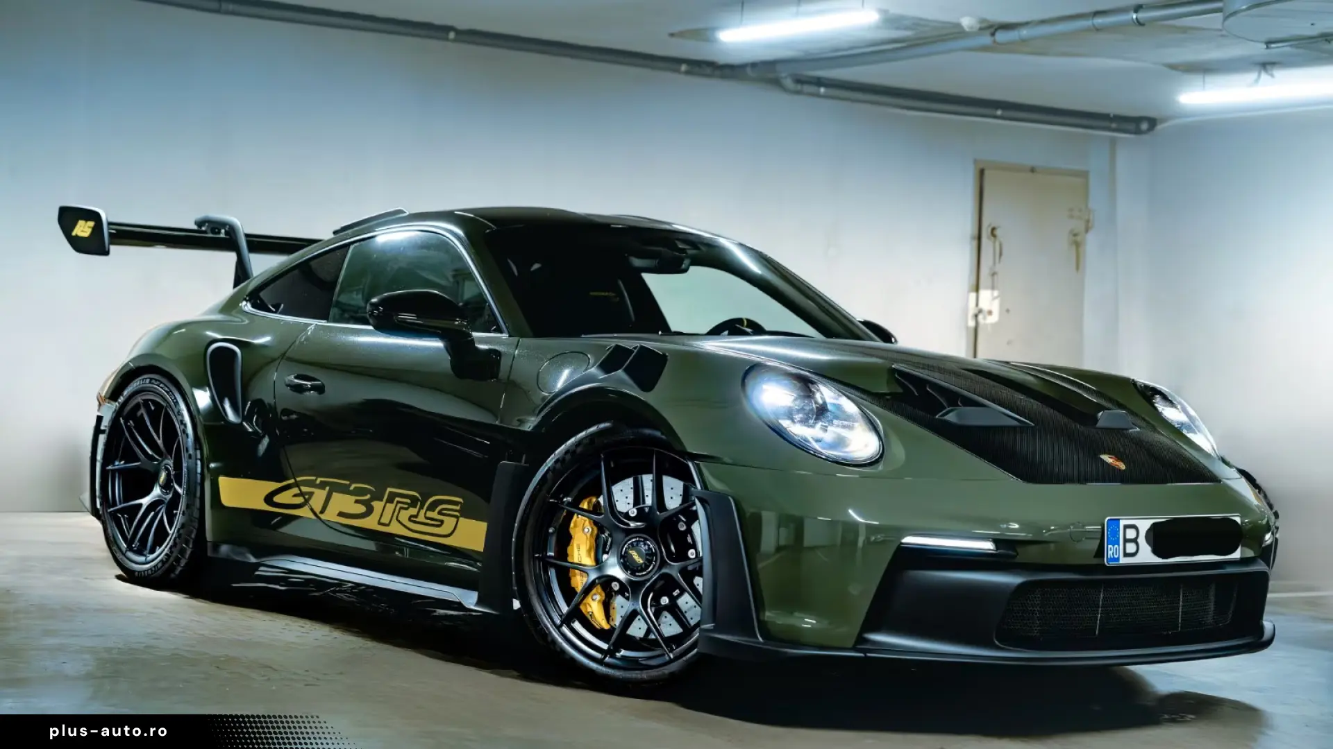 Porsche 911 GT3RS Weissach