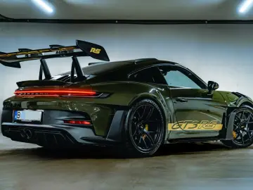 Porsche 911 GT3RS Weissach