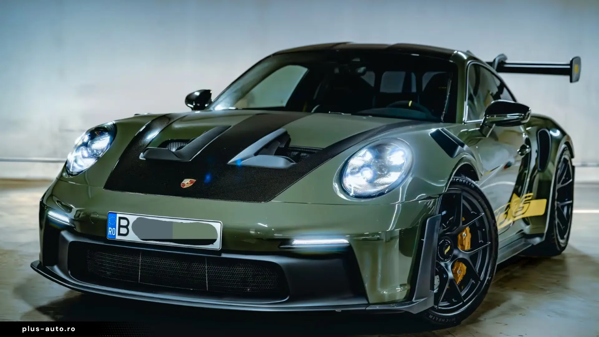 Porsche 911 GT3RS Weissach