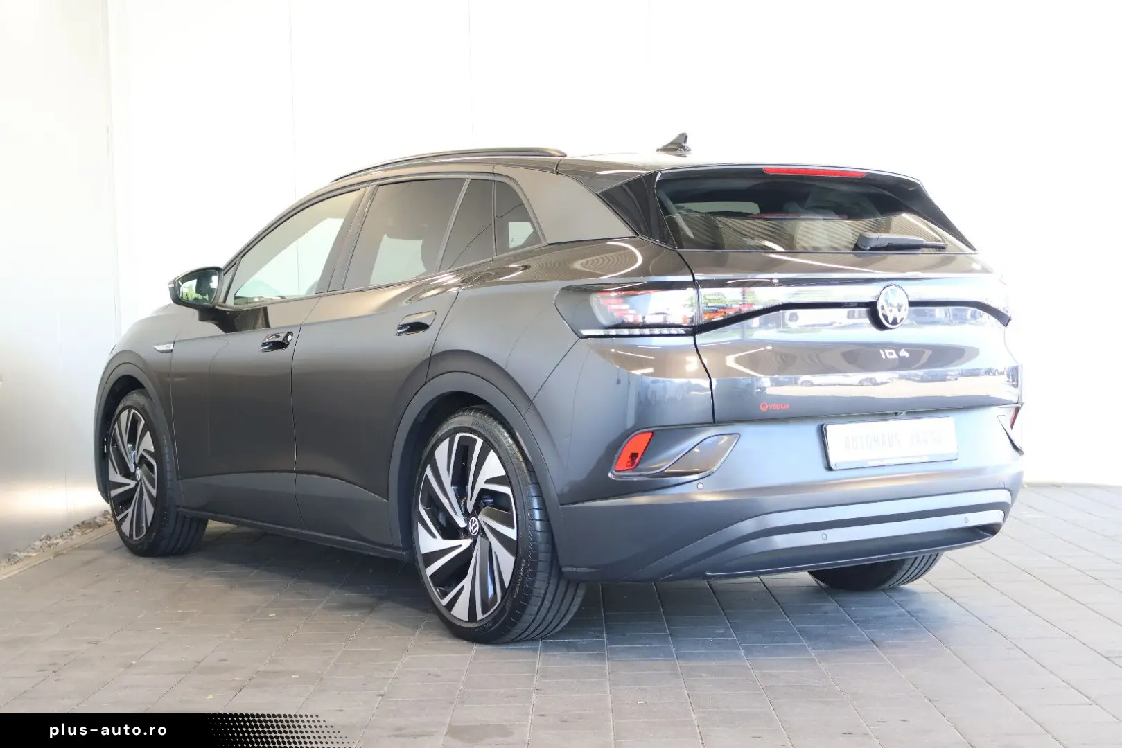 VW ID.4 Pro Perf. WÄRMEP HUD PANO AHK SERVO DEFEKT