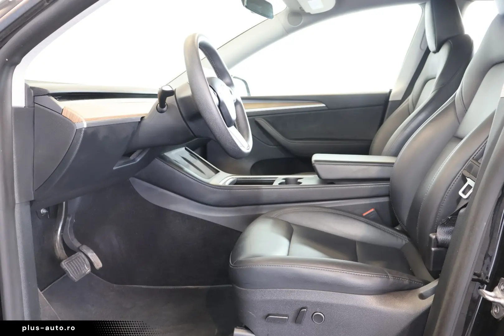 TESLA Model Y Long Range Dual AWD AUTOPILOT 3 PANO