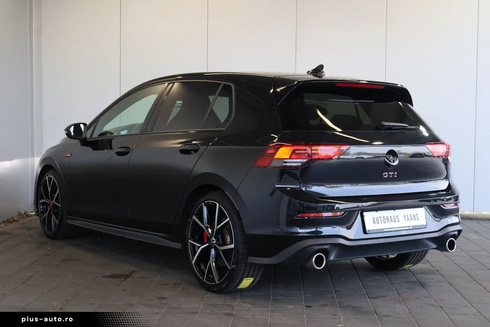 VW Golf VIII GTI 2.0 TSI AID ACC KAM LED 19  AHK