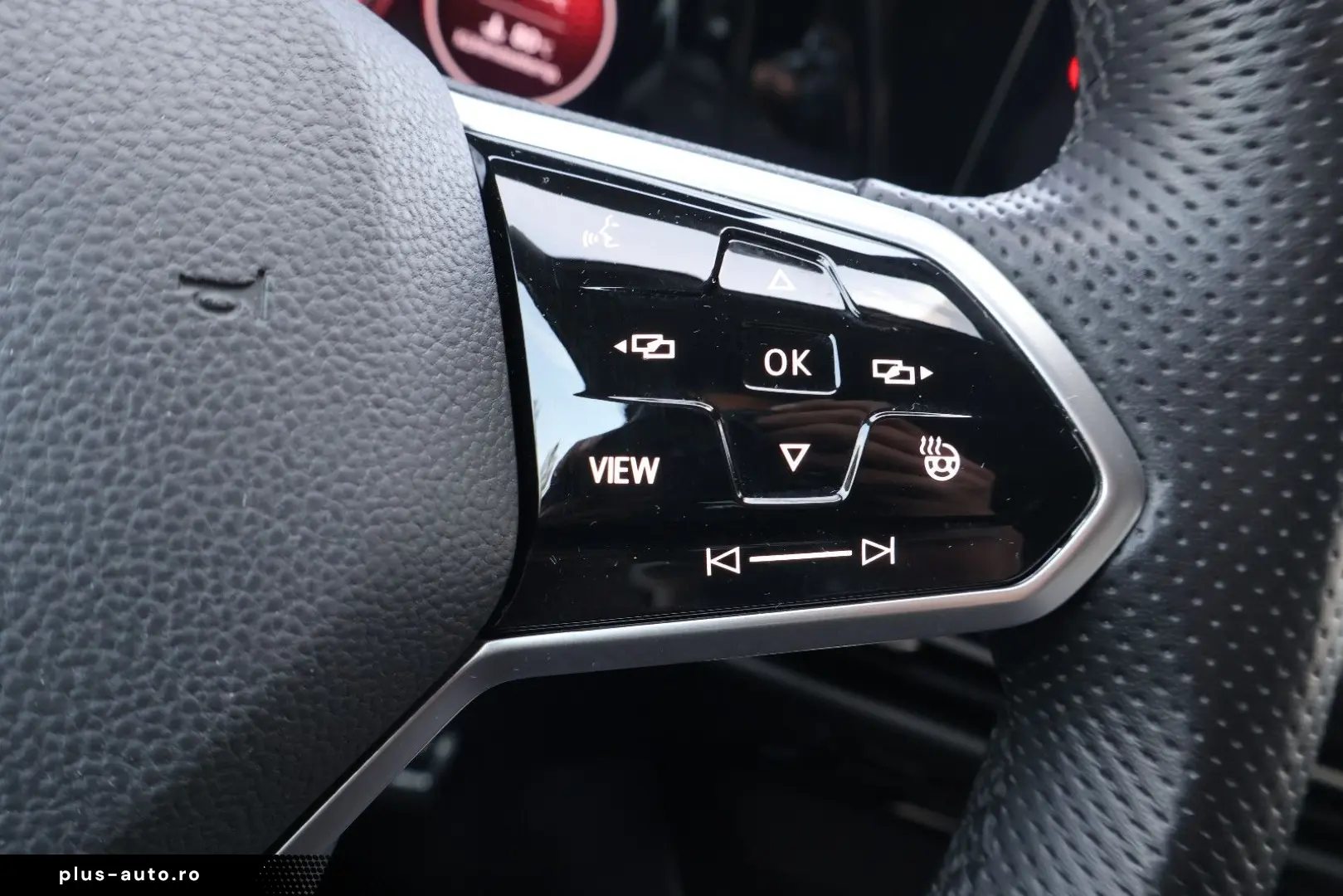 VW Golf VIII GTI 2.0 TSI AID ACC KAM LED 19  AHK