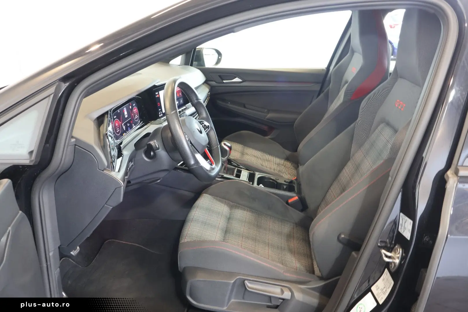 VW Golf VIII GTI 2.0 TSI AID ACC KAM LED 19  AHK