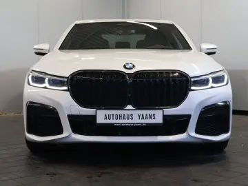 BMW 740 d M Sport xDrive LUFT HUD SOFT 360  20  AHK