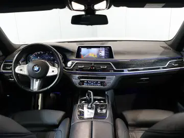 BMW 740 d M Sport xDrive LUFT HUD SOFT 360  20  AHK