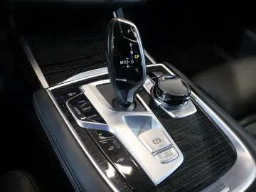 BMW 740 d M Sport xDrive LUFT HUD SOFT 360  20  AHK
