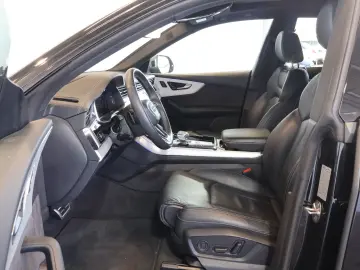 AUDI SQ8 4.0 TFSI qu.B&O NACHT LUFT HUD SOFT PANO AHK