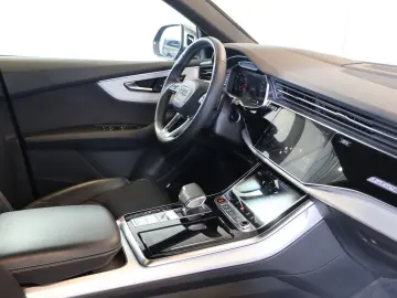 AUDI SQ8 4.0 TFSI qu.B&O NACHT LUFT HUD SOFT PANO AHK