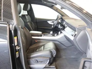 AUDI SQ8 4.0 TFSI qu.B&O NACHT LUFT HUD SOFT PANO AHK