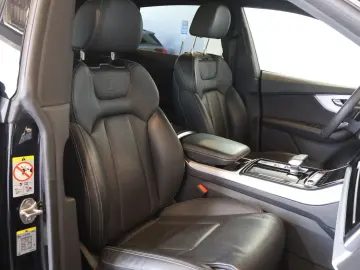 AUDI SQ8 4.0 TFSI qu.B&O NACHT LUFT HUD SOFT PANO AHK