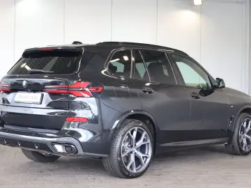 BMW X5 40 d xDrive M Sport M-SEATS DAP H K PANO AHK