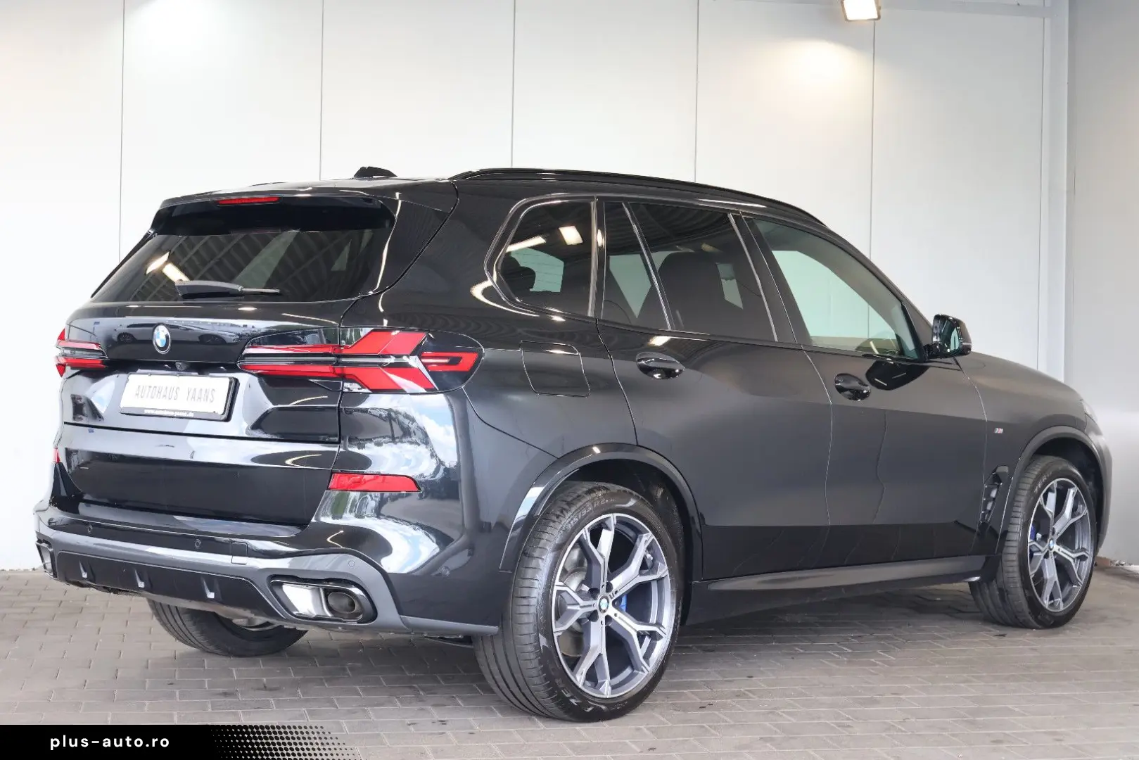 BMW X5 40 d xDrive M Sport M-SEATS DAP H K PANO AHK