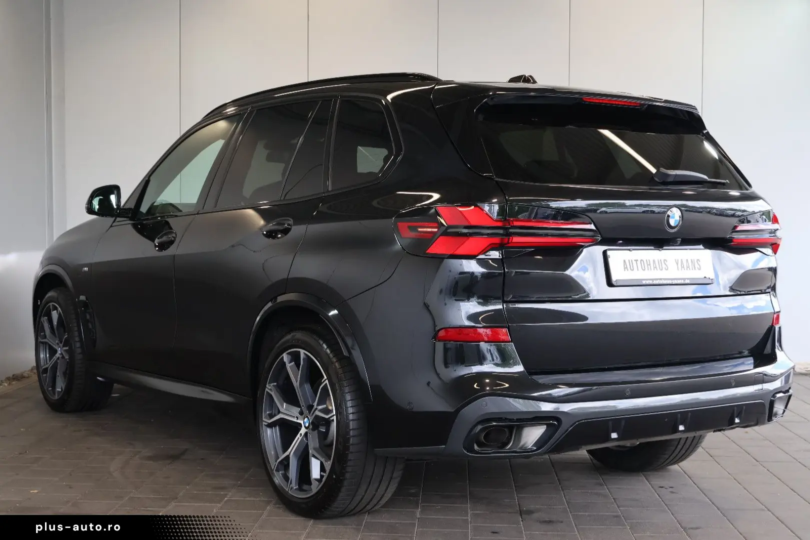 BMW X5 40 d xDrive M Sport M-SEATS DAP H K PANO AHK
