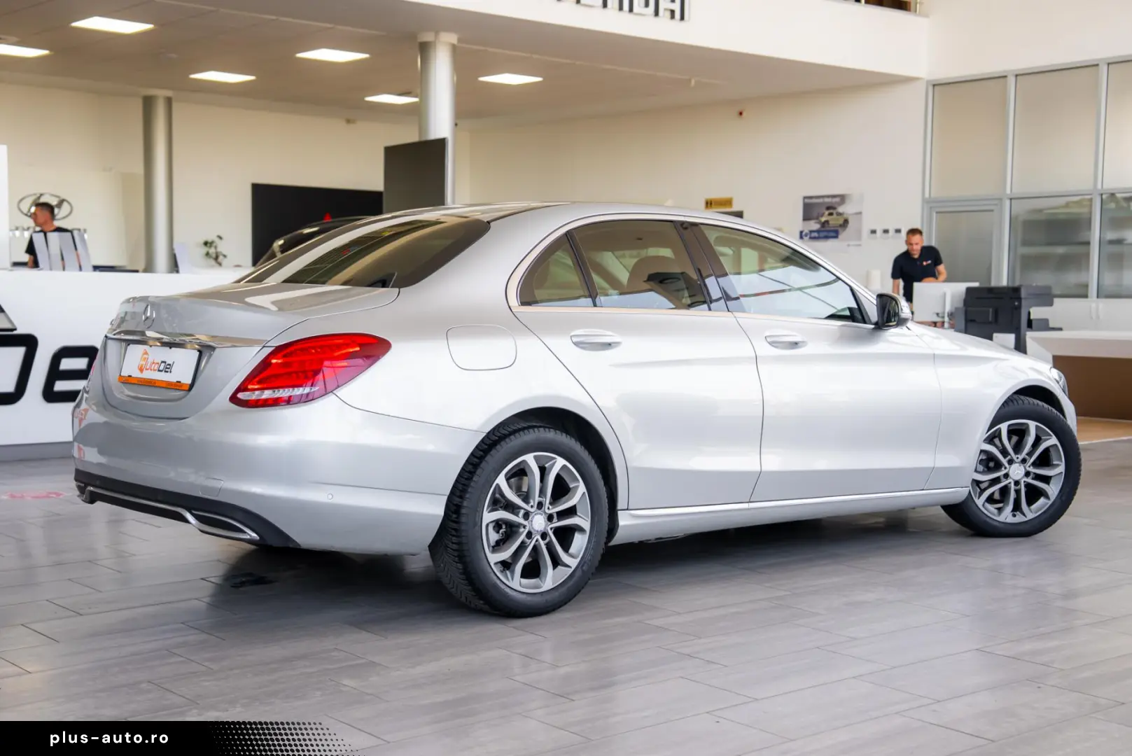 Mercedes-Benz C-Class 220 D