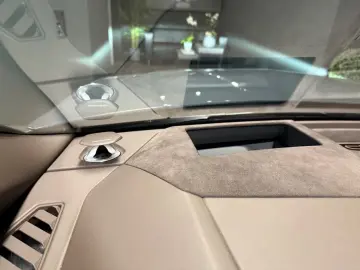 Lamborghini Urus S Grigio Telesto B&O Panorama Night