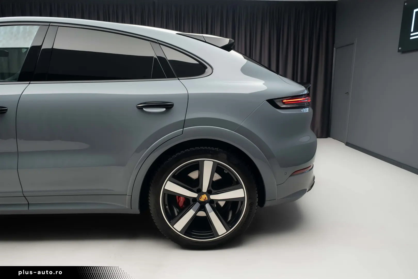 Porsche Cayenne GTS V8 500CP Sport Chrono Pano Matrix
