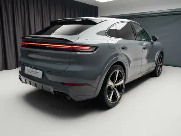 Porsche Cayenne GTS V8 500CP Sport Chrono Pano Matrix