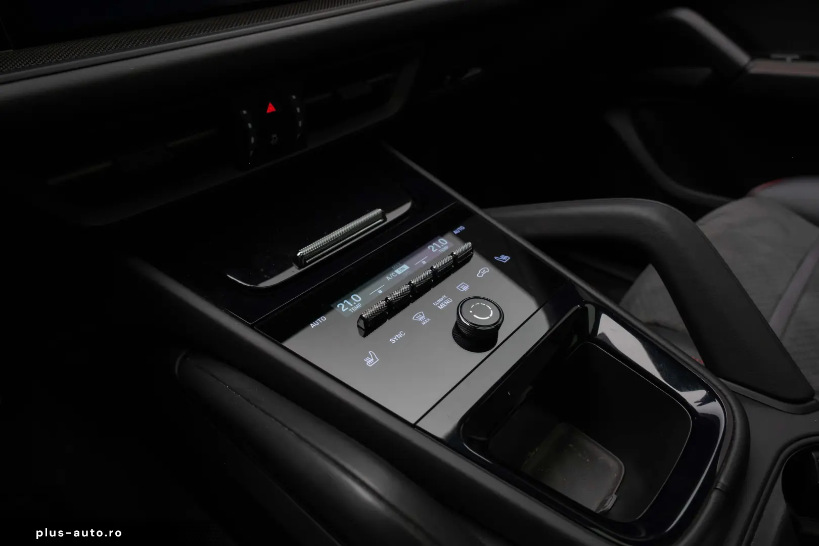 Porsche Cayenne GTS V8 500CP Sport Chrono Pano Matrix