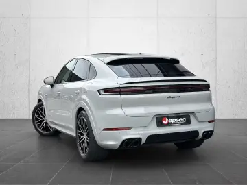 Porsche Cayenne E-Hybrid Coupé Black Edition AHK SHZ PAN