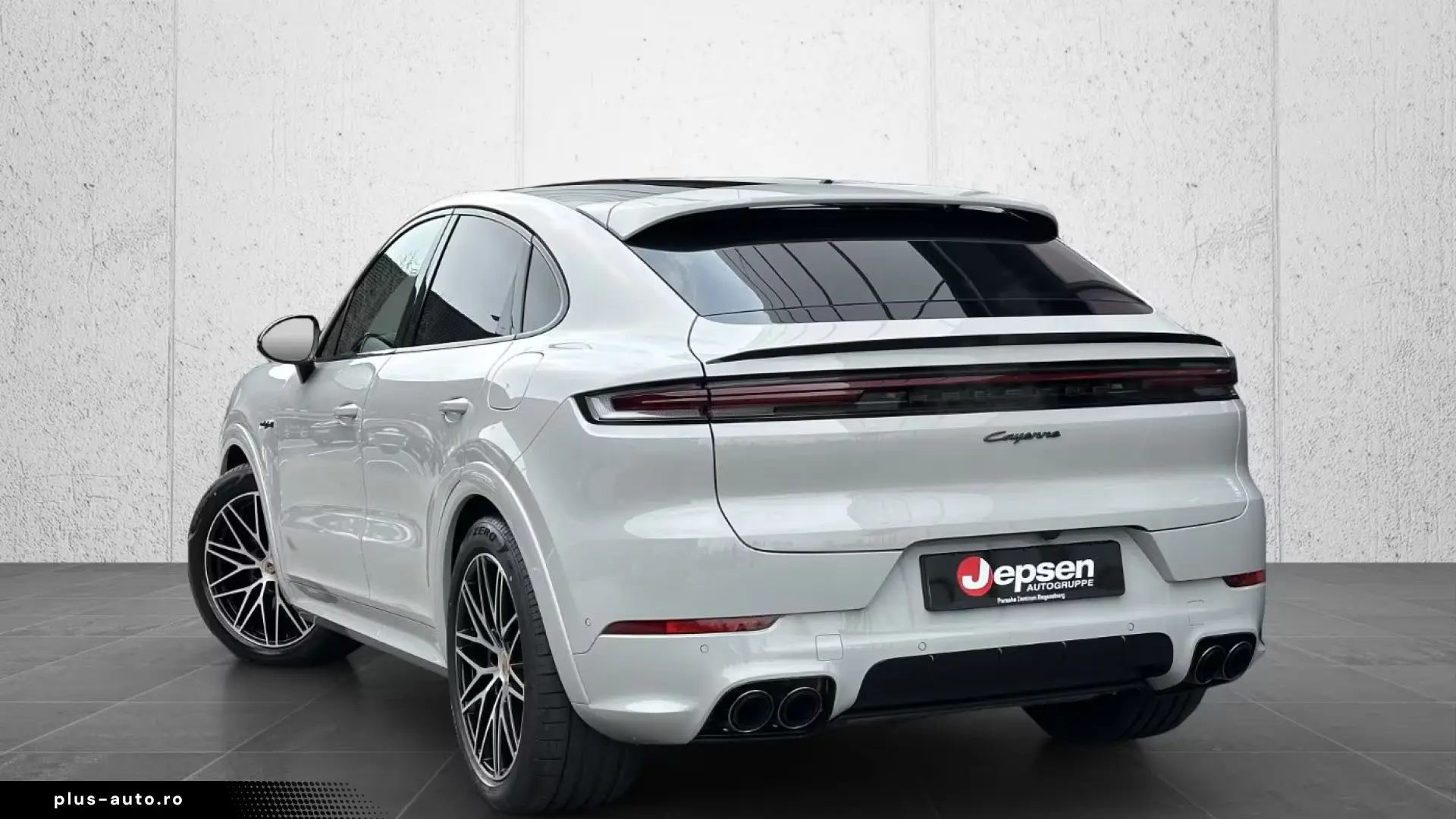 Porsche Cayenne E-Hybrid Coupé Black Edition AHK SHZ PAN