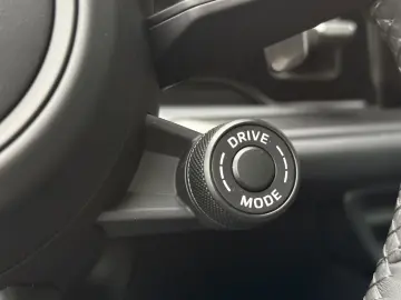 Porsche Cayenne E-Hybrid Coupé Black Edition AHK SHZ PAN