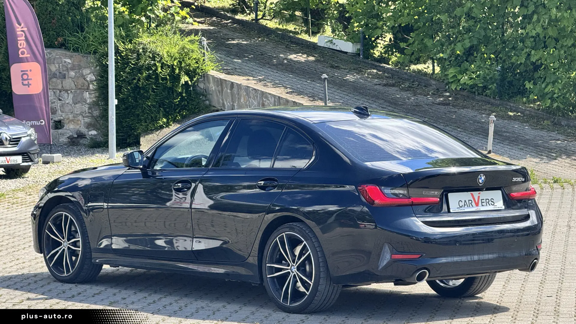 BMW Seria 3 330e Aut. Luxury Line