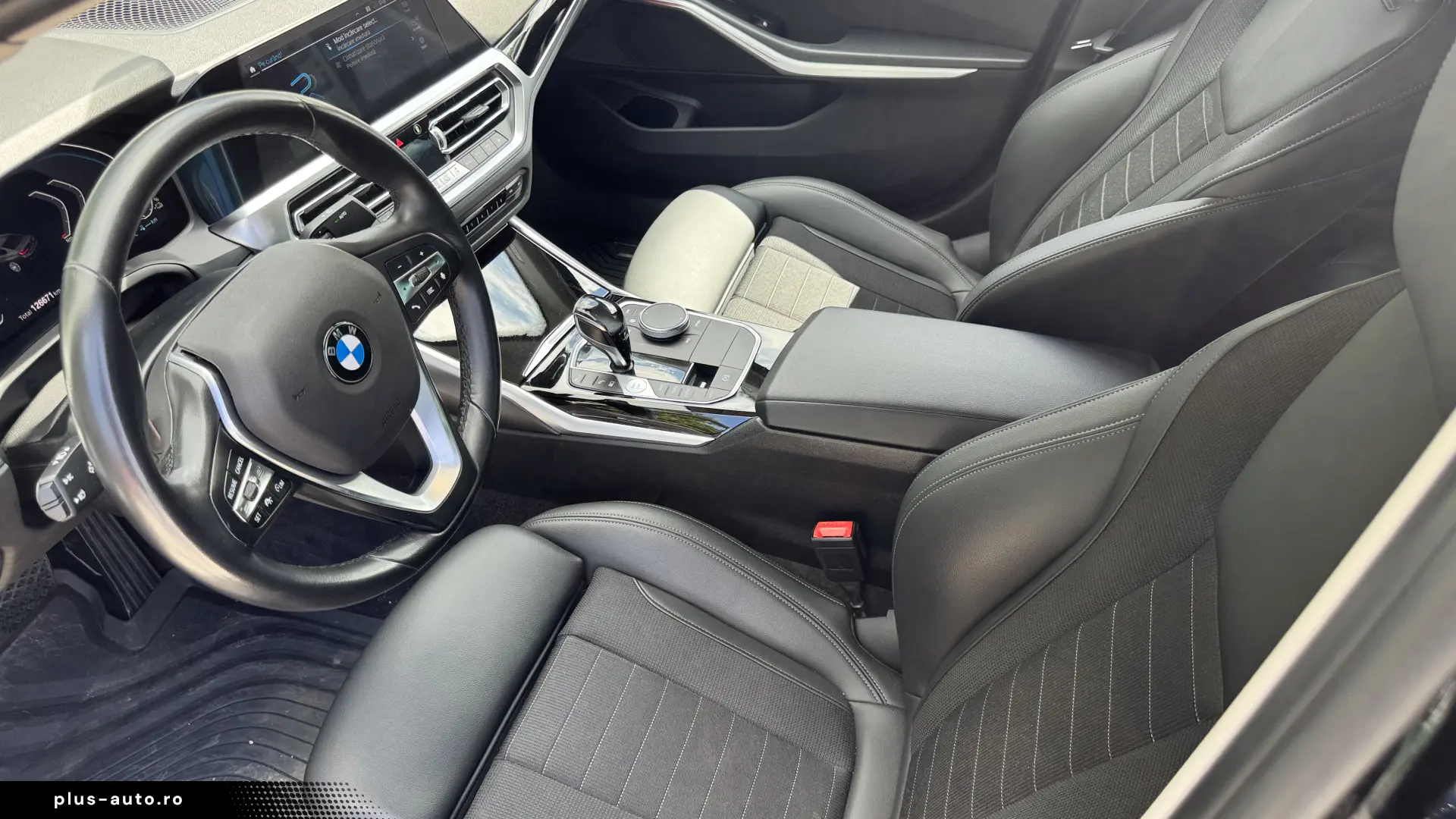 BMW Seria 3 330e Aut. Luxury Line