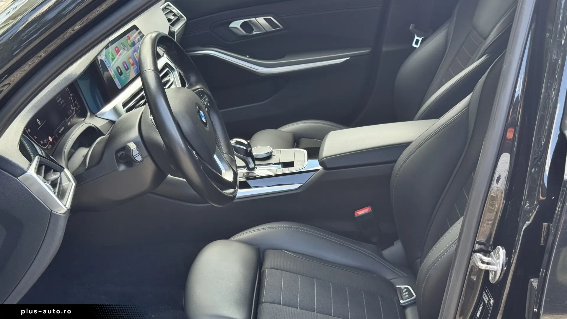 BMW Seria 3 330e Aut. Luxury Line