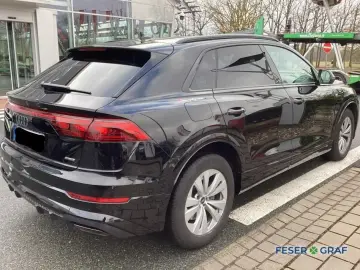 AUDI Q8 50 TDI 2x S Line Pano Standhzg Sitzbel AHK Ka