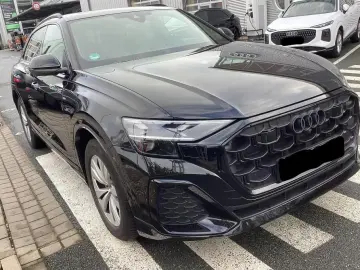 AUDI Q8 50 TDI 2x S Line Pano Standhzg Sitzbel AHK Ka