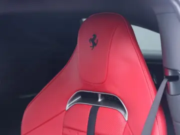 FERRARI 12Cilindri      Ferrari Frankfurt