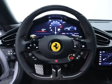 FERRARI 12Cilindri      Ferrari Frankfurt