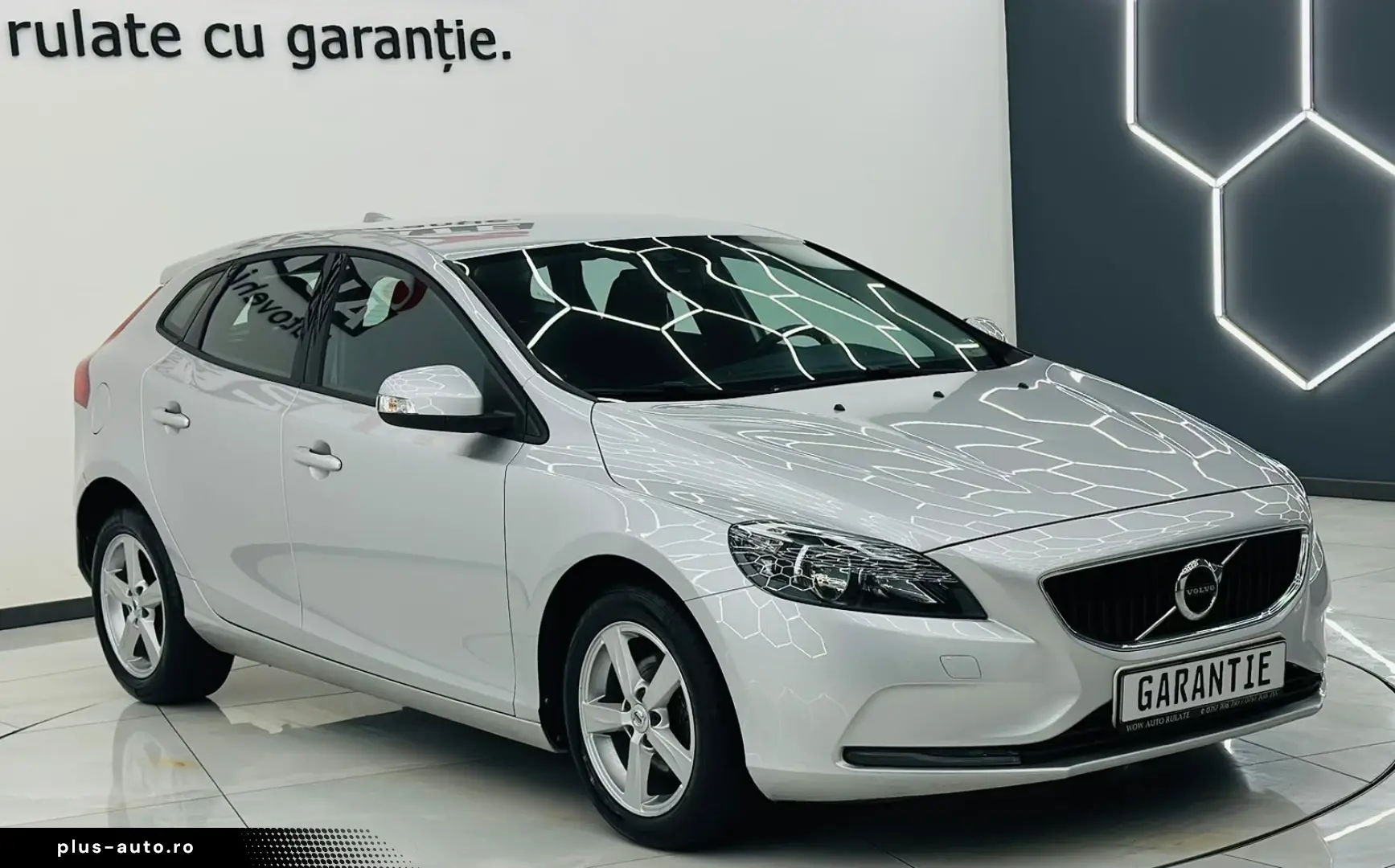 VOLVO V40 2018 2.0D E6 Garantie 12 Luni Rate Avans 0 Doar Cu