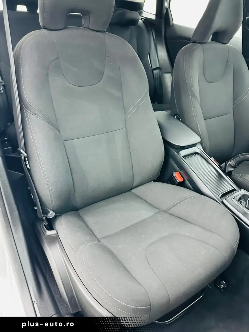 VOLVO V40 2018 2.0D E6 Garantie 12 Luni Rate Avans 0 Doar Cu