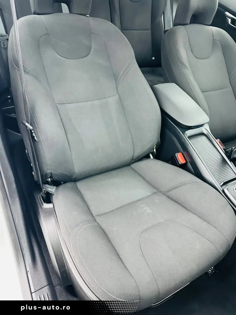 VOLVO V40 2018 2.0D E6 Garantie 12 Luni Rate Avans 0 Doar Cu