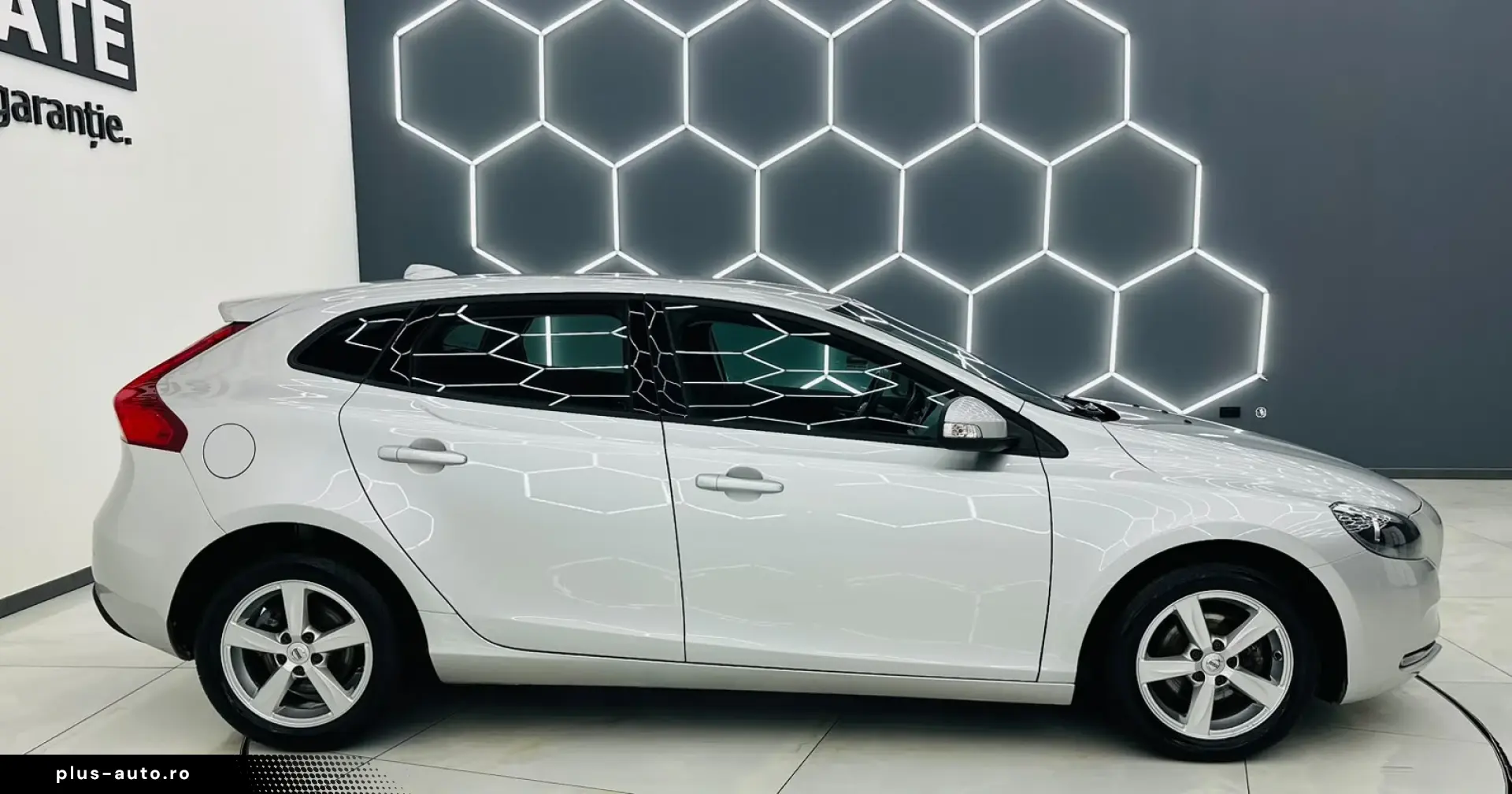 VOLVO V40 2018 2.0D E6 Garantie 12 Luni Rate Avans 0 Doar Cu