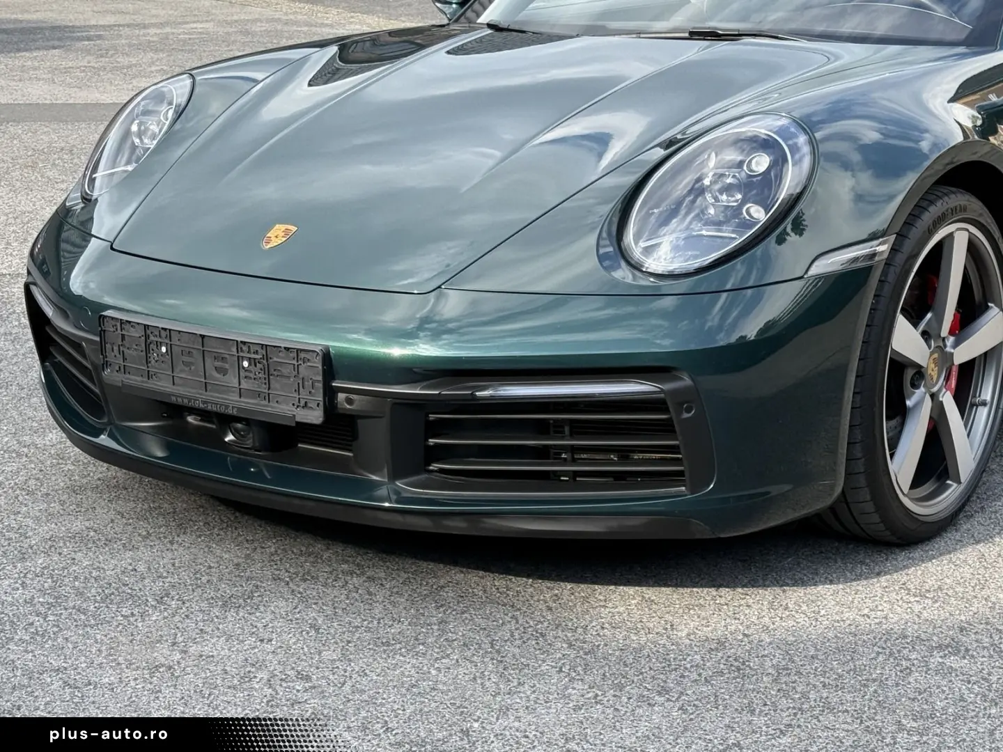 PORSCHE 992 911 Targa 4S  UNIKAT LIFTSYSTEM HA-LENKUNG B