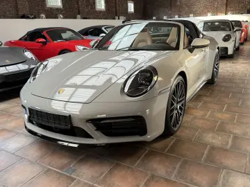 PORSCHE 992 911 Targa 4 SPORTDESIGN-PAKET-ABGAS LED INNO