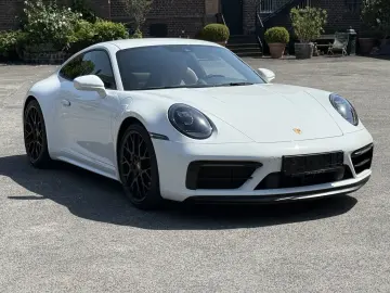 PORSCHE 992 911 Carrera GTS BOSE HA-LENKUNG CARBON VIEW