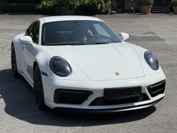 PORSCHE 992 911 Carrera GTS BOSE HA-LENKUNG CARBON VIEW