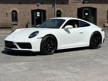 PORSCHE 992 911 Carrera GTS BOSE HA-LENKUNG CARBON VIEW