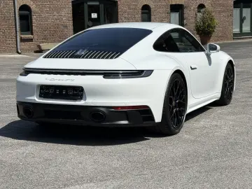 PORSCHE 992 911 Carrera GTS BOSE HA-LENKUNG CARBON VIEW