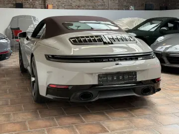 PORSCHE 992 911 Carrera Cabriolet SPORTDESIGN-SPORTABGAS