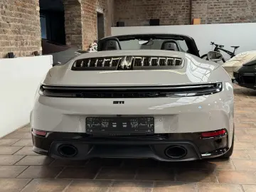 PORSCHE 992 911 Carrera Cabriolet SPORTDESIGN-SPORTABGAS
