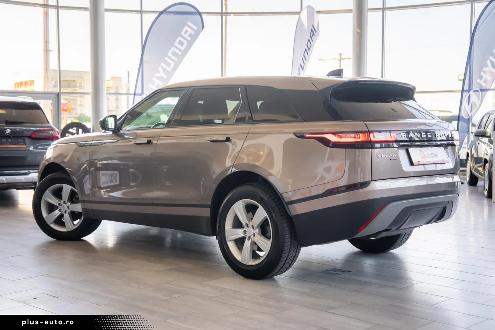 Land Rover Range Rover Velar 2.0L I4 DSL HIGH DOH