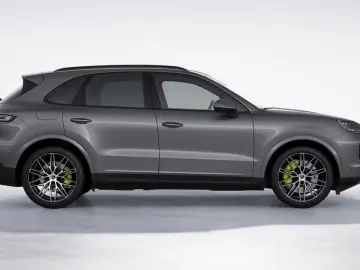 Porsche Cayenne E-Hybrid Panoramic Roof Air Suspension BOSE