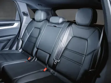 Porsche Cayenne E-Hybrid Panoramic Roof Air Suspension BOSE