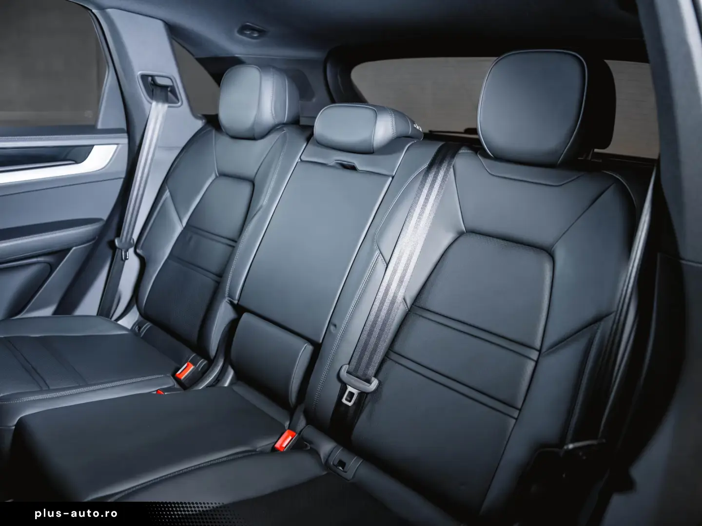 Porsche Cayenne E-Hybrid Panoramic Roof Air Suspension BOSE