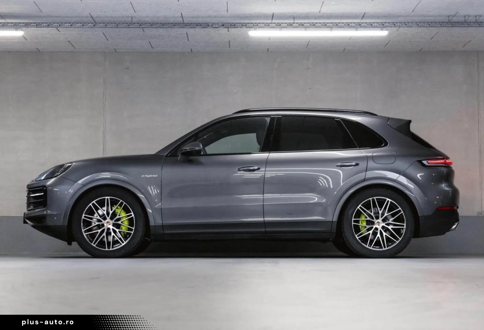 Porsche Cayenne E-Hybrid Panoramic Roof Air Suspension BOSE